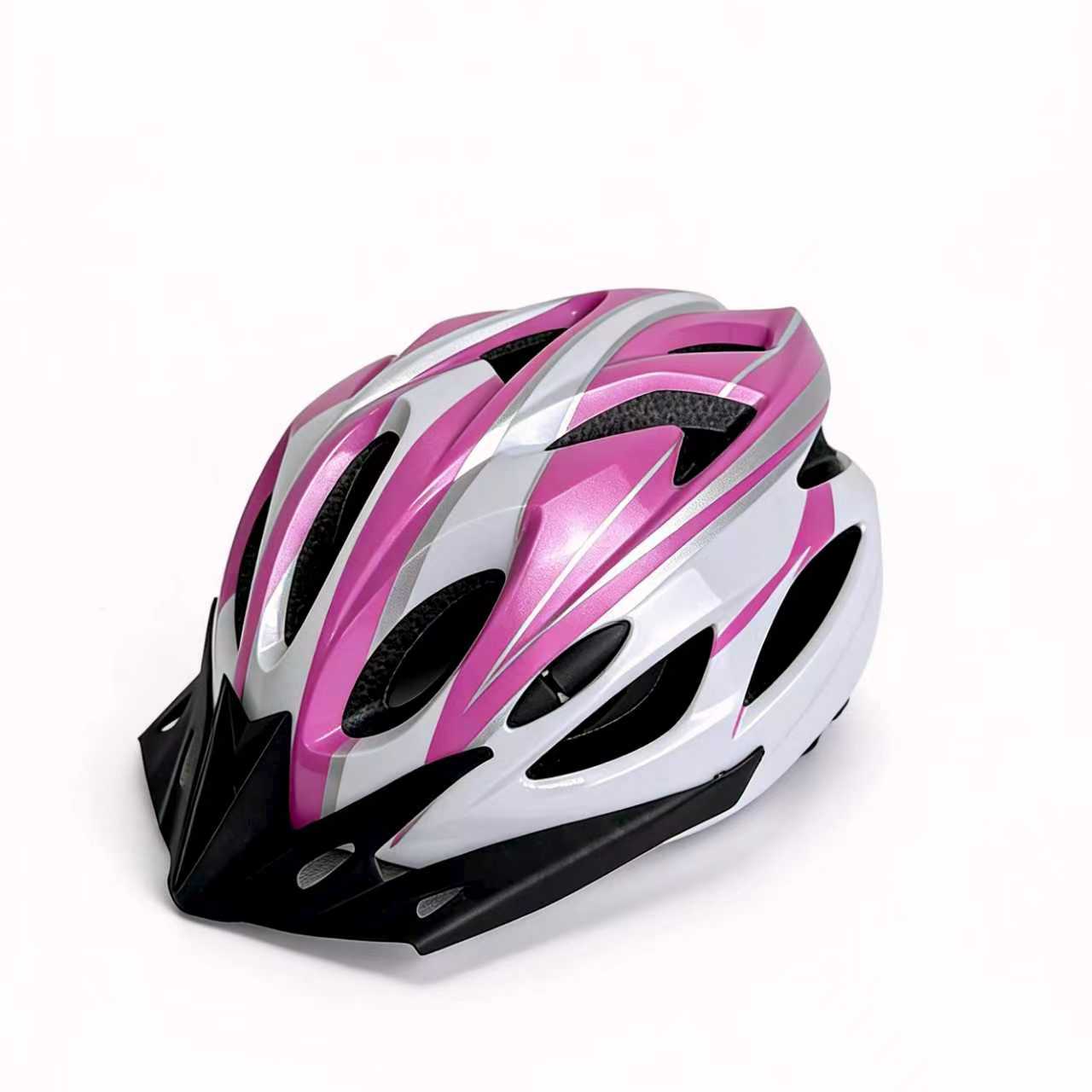 Casco da Ciclista Ultra-Legger - Cycling Gear Essentials recensione e prezzo