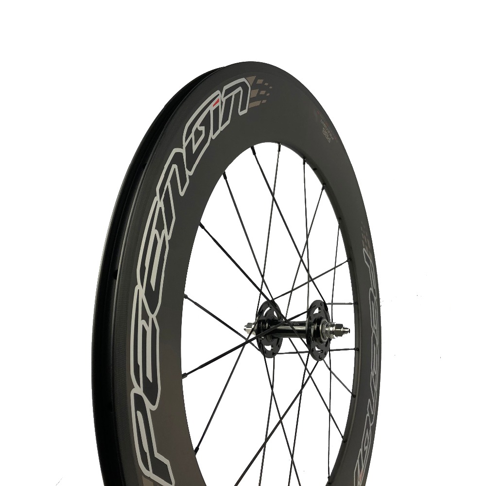 Set di Ruote in Carbonio da 88 - Cycling Gear Online recensione e prezzo