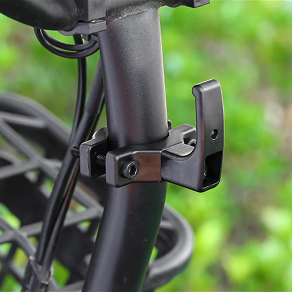 Ganci per Accessori Casco Moto - Cycling Gear Bag recensione e prezzo